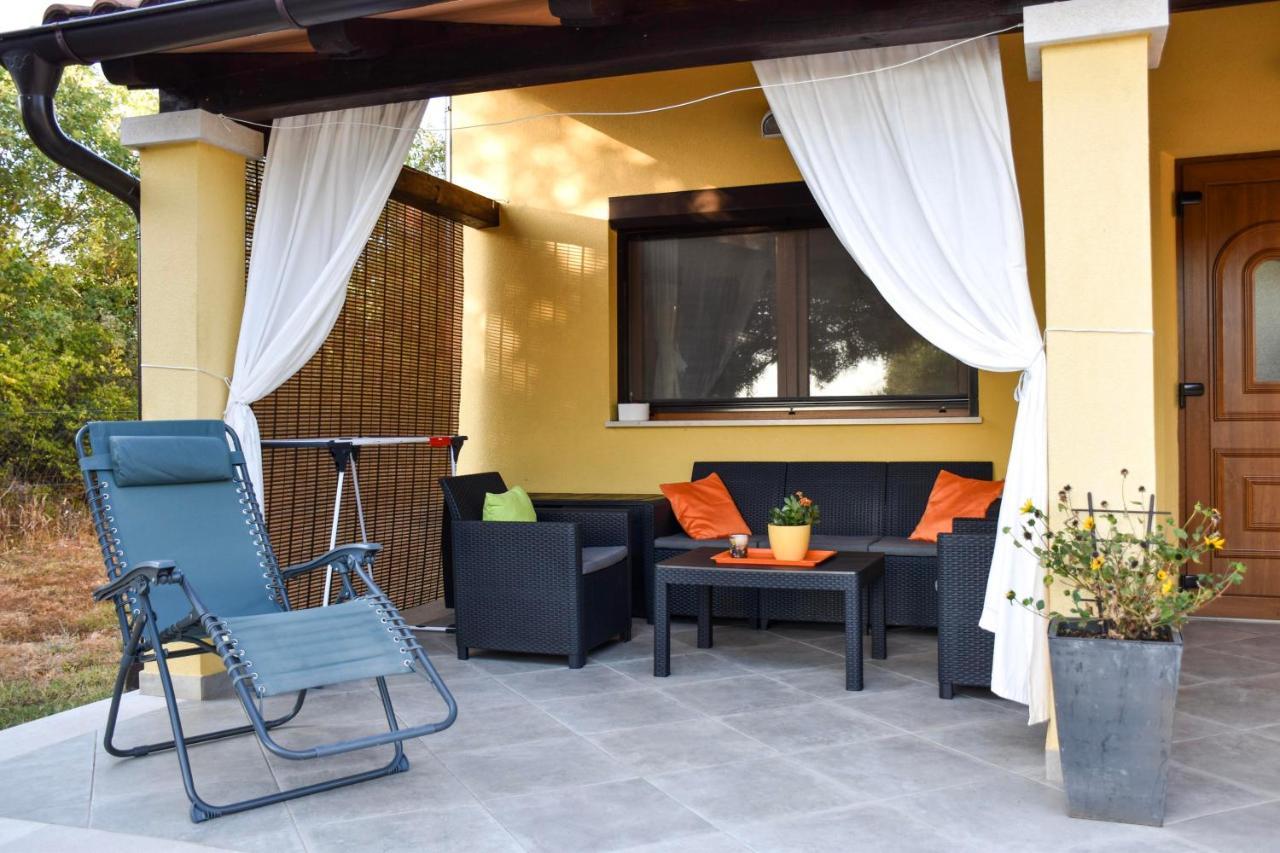 Holiday House Val Vidal Ровинь Экстерьер фото